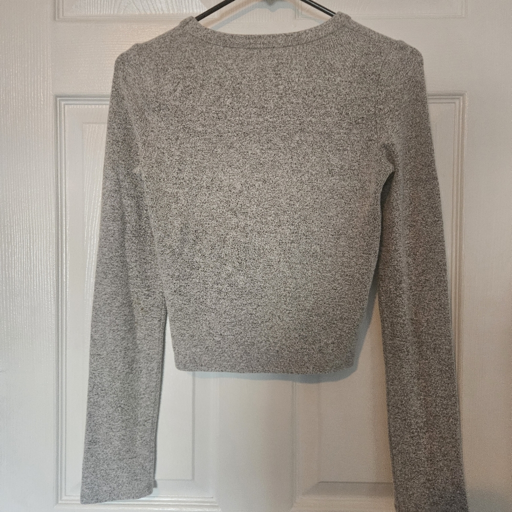 Zara Gray Heathered Crop Top Sweater - Picture 5 of 8
